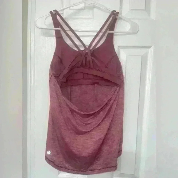 Lululemon Moment To Movement 2-In-1 Tank
Heathered Misty Merlot / Misty Merlot - Picture 7 of 10